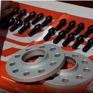 【视频】改装案例 | 阿尔法罗密欧 茱丽叶x艾巴赫Pro-Spacer车轮垫片
