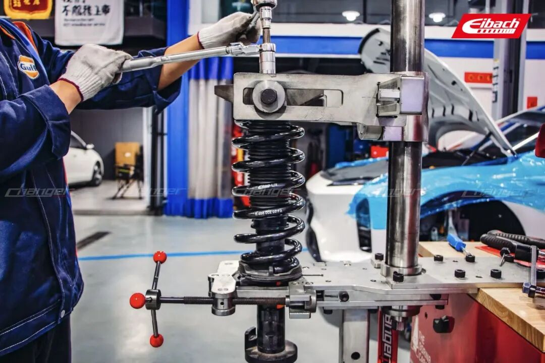 安装实例|捷尼赛思GV60 x 艾巴赫高性能弹簧PRO-KIT(图4)